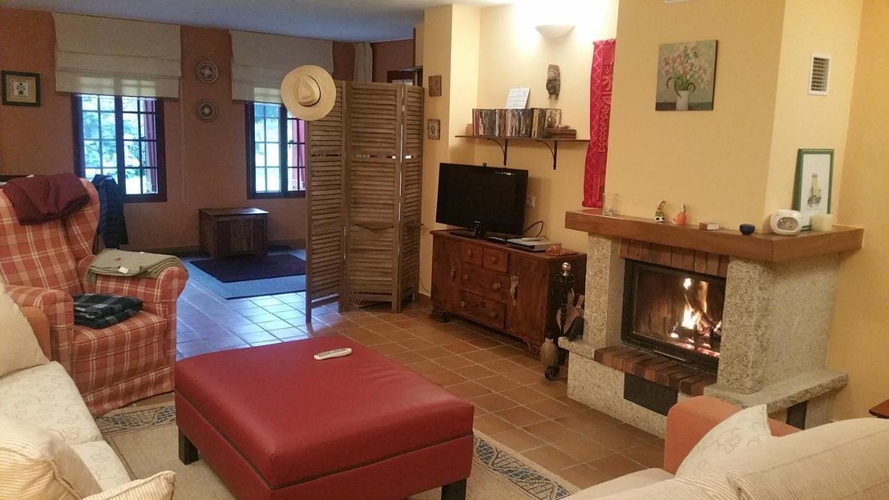 Vila A Casa Do Buxo Nogueira De Ramuin Exteriér fotografie